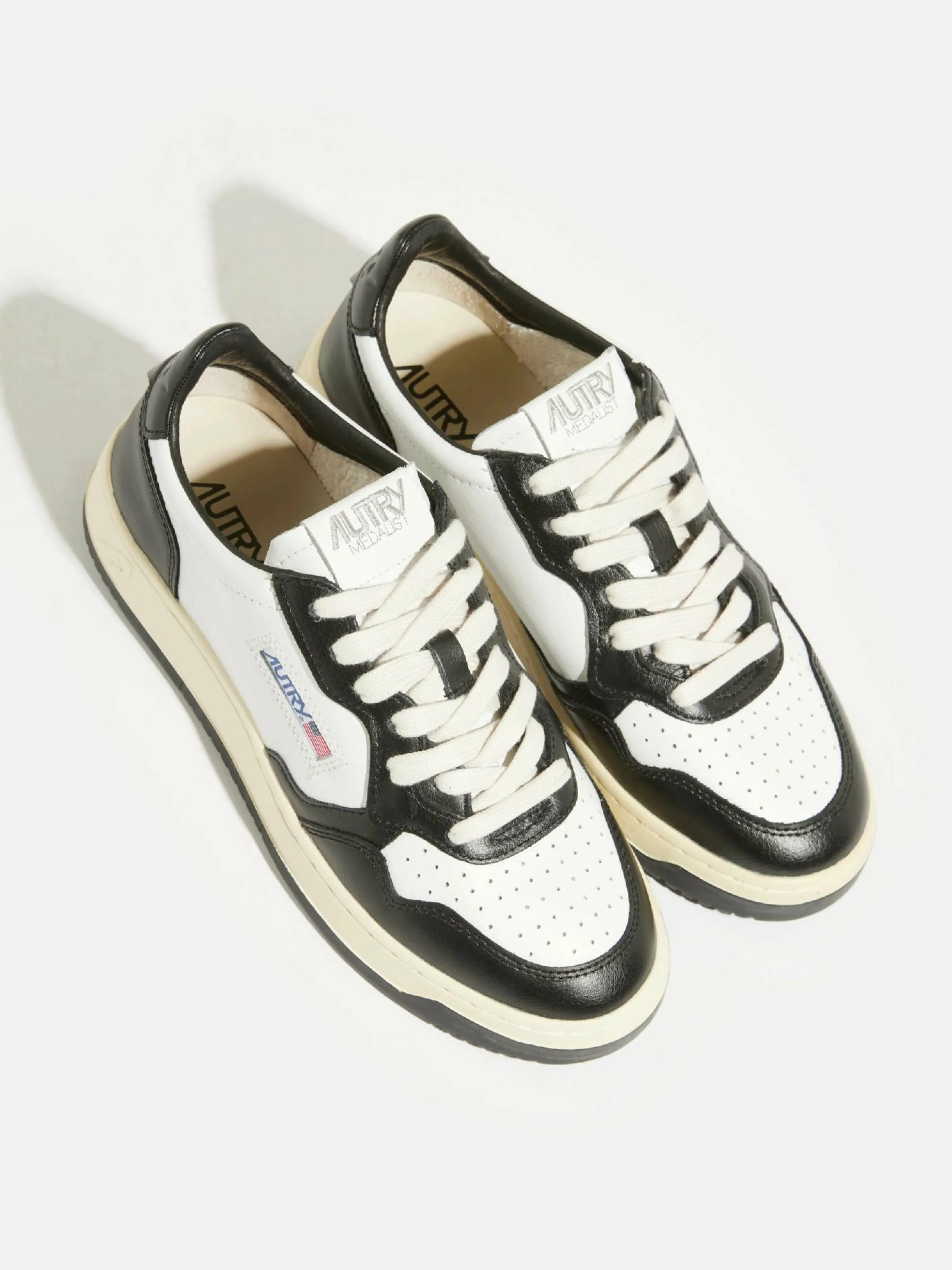 Sneakers-Autry Medalist Low Bicolor Pour Femmes