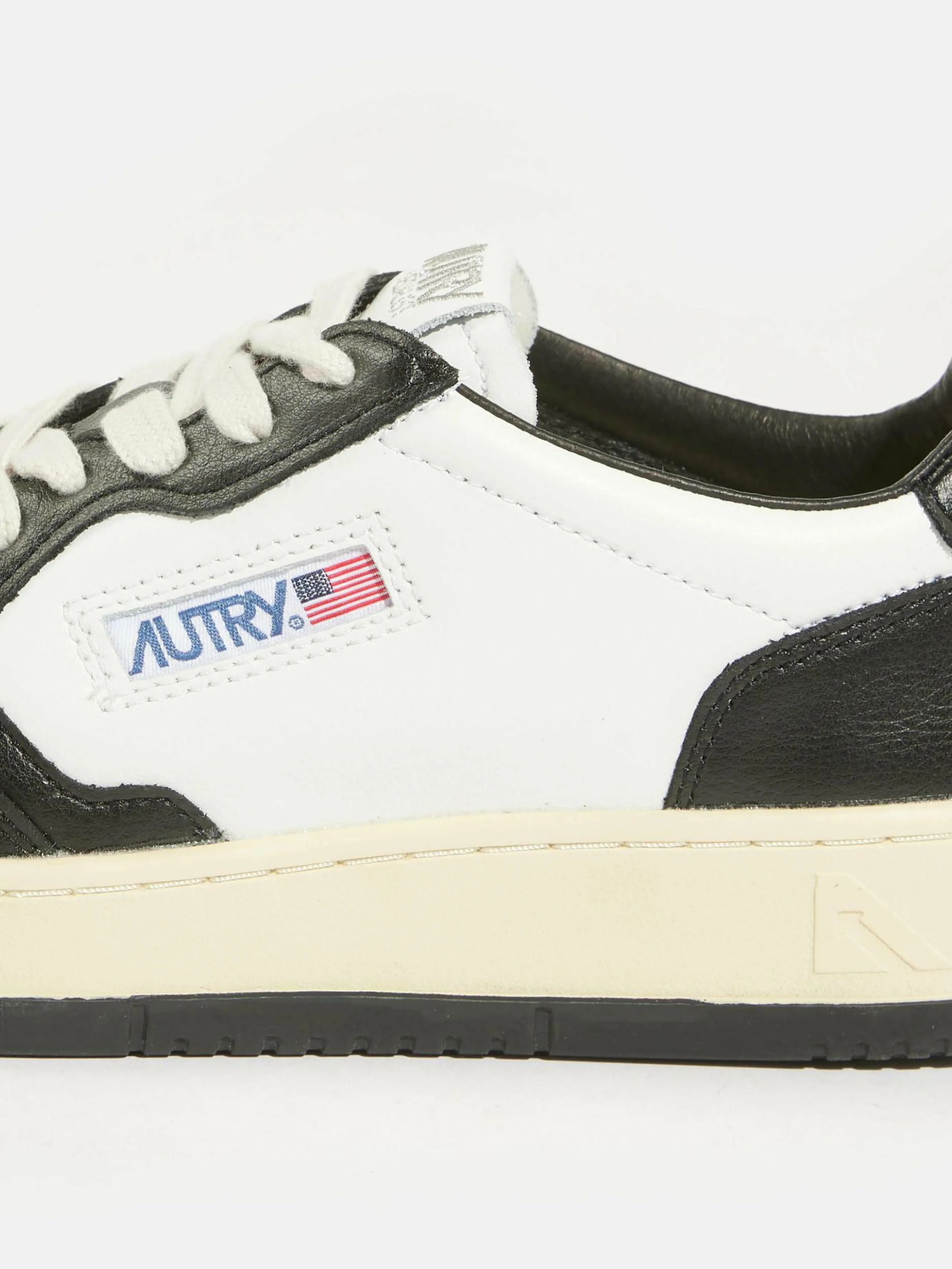 Sneakers-Autry Medalist Low Bicolor Pour Femmes